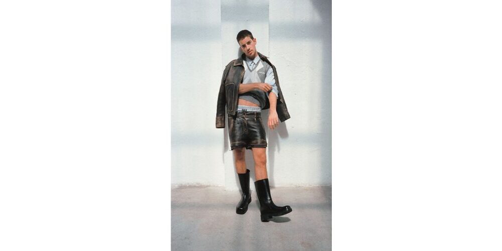 winter-layering-with-mens-leather-shorts:-tips-and-tricks